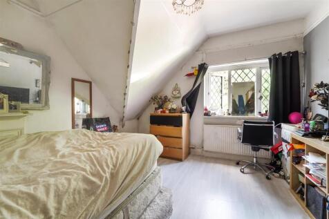 WHITE COTTAGE (12).jpg