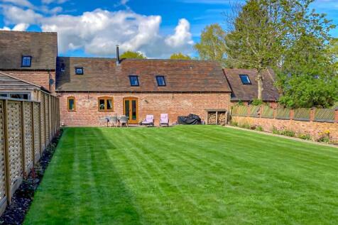 Wentworth Barn-4.jpg