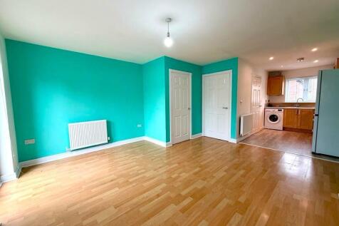 Strouds Close, Swindon photo 4