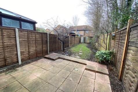 15 Barley Mead garden rear.jpg
