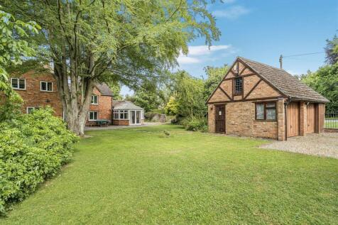 Vale Cottage, 4 Butchers Lane, Pattishall