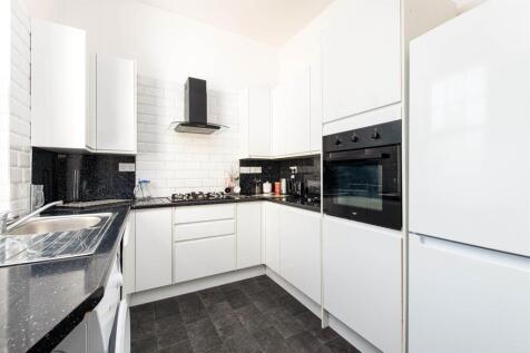 Kitchen_1.jpg