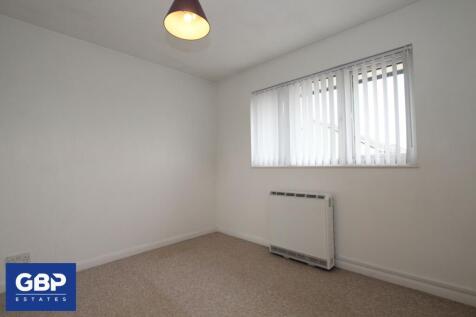 Juniper Way, Romford, RM3 photo 5