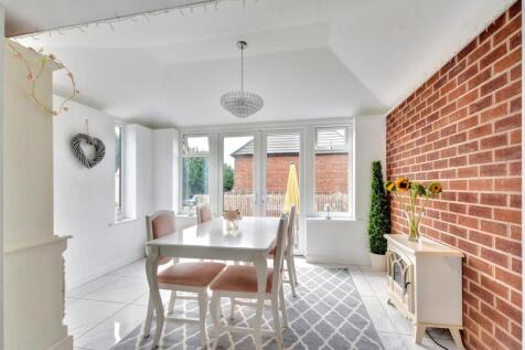 Dining Area_ (4).jpeg