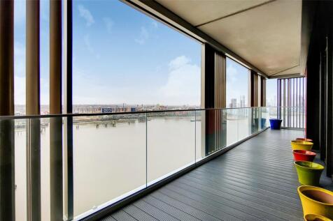 Bonnet Street, London, E16 photo 3