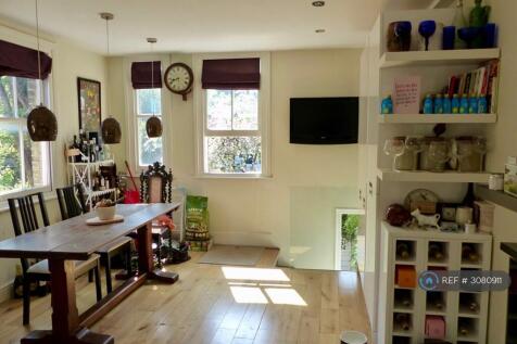 Kitchen/Dining Area