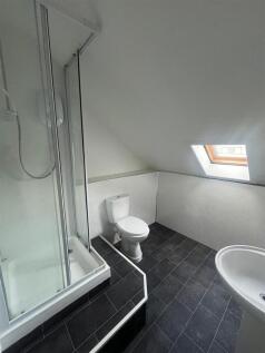 20WintonStreetShowerRoom2.jpg