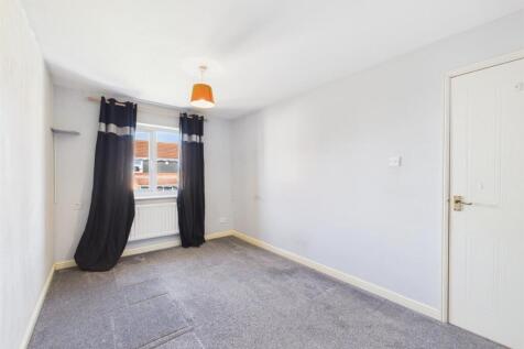 Bedroom: