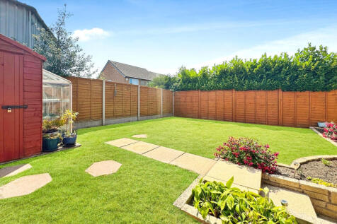 Bristol, BS34 - property photo