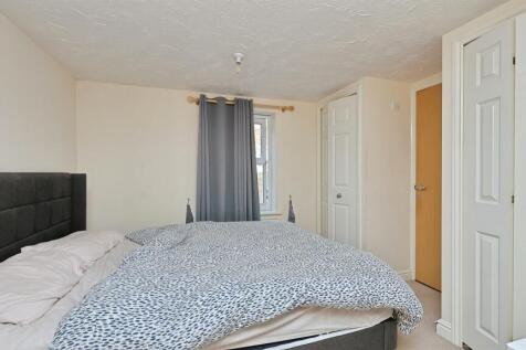 2-Bed at Caddow Road