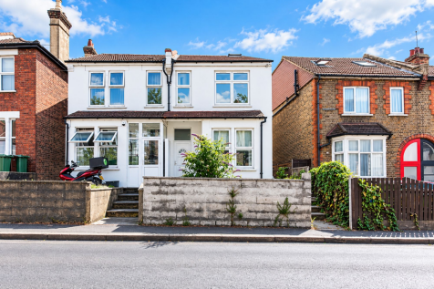Carshalton Road, Sutton - SM1 4RS