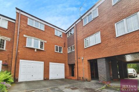 Stockport, SK2 - property photo