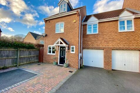 Peterborough, PE2 - property photo