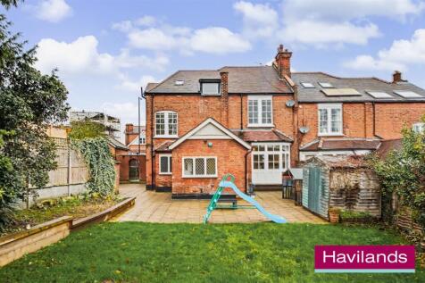 2 Old Park Ridings N21 2EU-21.jpg