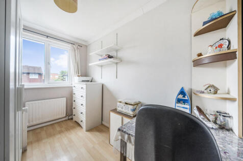 1342619-9-68a7894...