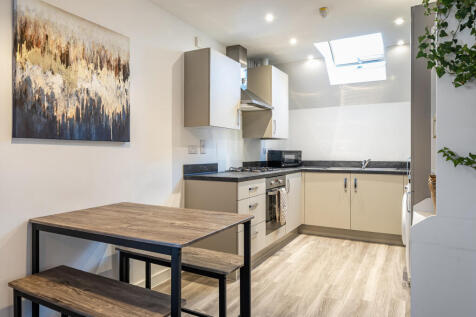 Bristol, BS37 - property photo