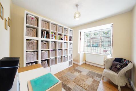 14 Lodge Lane - qYgd6f5p8n92xmK6ayqG.jpg