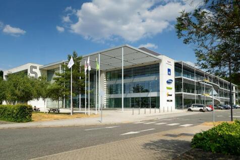 Building 5 The Heights Weybridge External.jpg