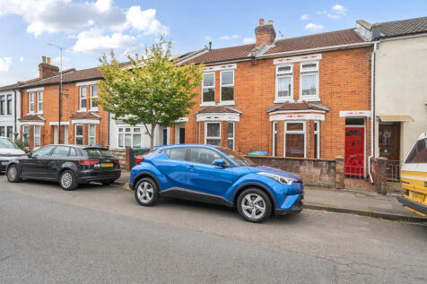 Southampton, SO15 - property photo