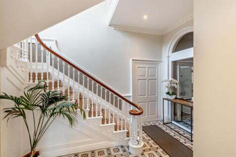 8705904-interior38-v2-800.jpg