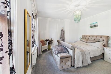 CAM02854G0-PR0362...