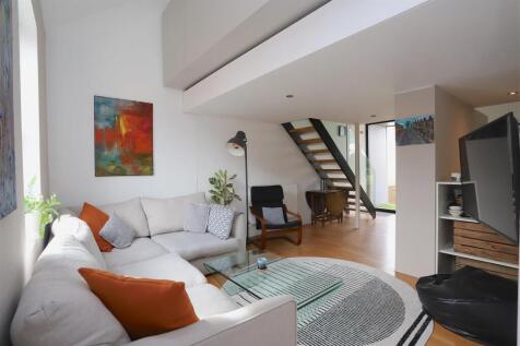 Salford, M6 - property photo