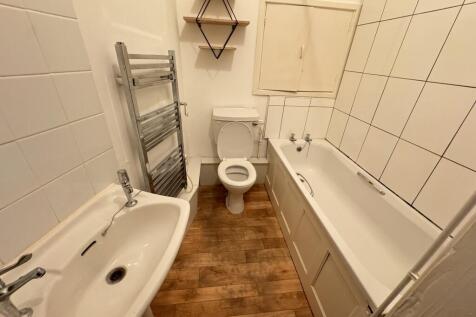 Photo 23-10-2024,...