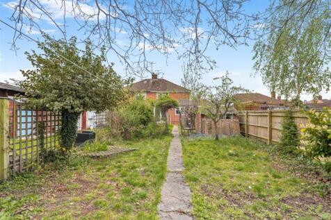 37 Neithrop Avenue, Banbury-19.jpg