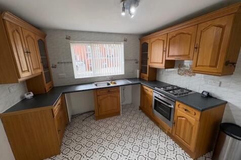 Kilnhurst Road, Rawmarsh photo 5