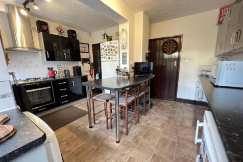Kitchen 228.png