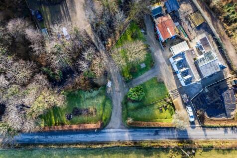 Dyemill House and gardens aerial view