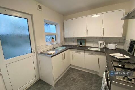 Newly Fitted Kitchen