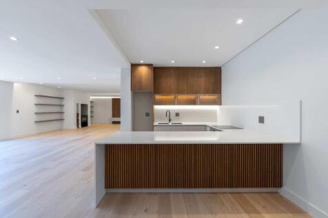 Ful 2nd kitchen l Kitchen in Downstairs Section