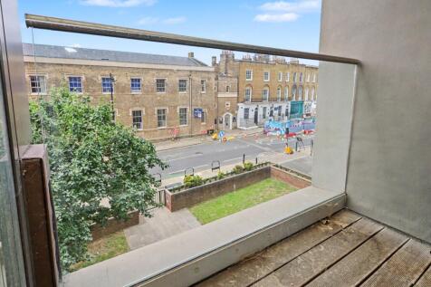 Flat 6, Charles Allen House, 22 Amwell Street, Clerkenwell, London EC1R 1XU
