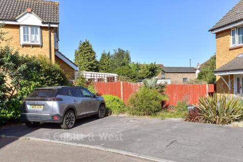 Driveway/Parking