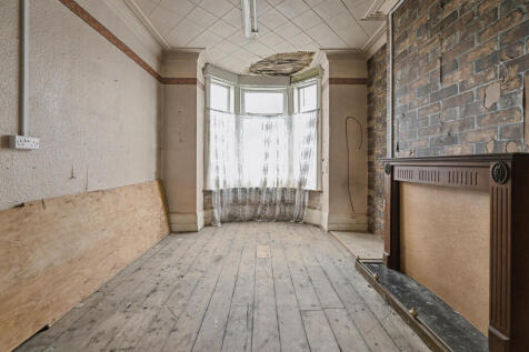 225 Fratton Road, Portsmouth PO1 5HA
