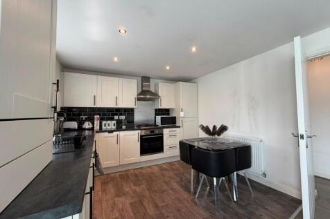 Wisteria Place, Newcastle upon Tyne, Tyne and Wear, NE13 photo 5
