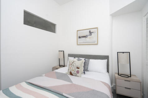 129 (1f2) Garthland Drive, Glasgow (2)