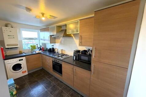 Kitchen.JPEG