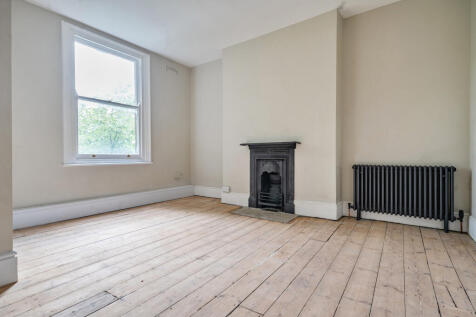 1298589-28-682f5d...