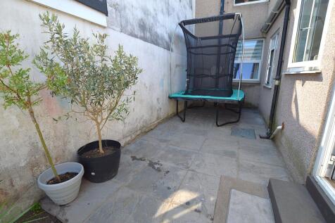 Rear Courtyard
