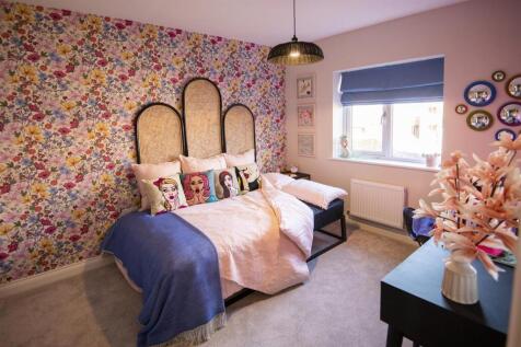 10 - The Evergreen Room 2.jpg