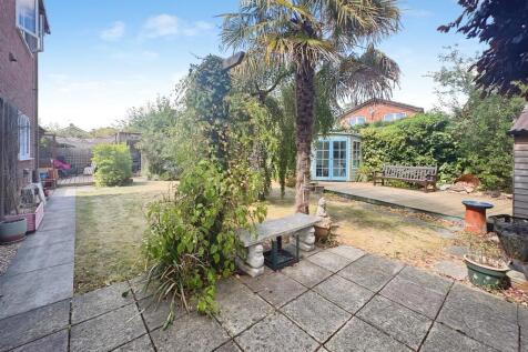 Property Image 4