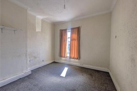 Derwent Street, North Ormesby, TS3 photo 3