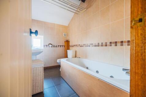 3 New Hall Cottages-49.jpg