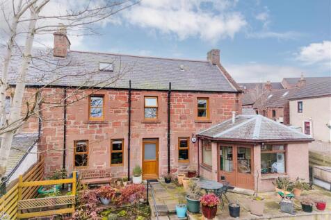 1 West Hillbank Kirriemuir-2.JPG