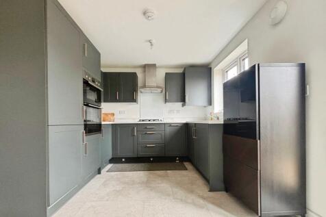 Wuffle Gardens, Nuneaton, Warwickshire, CV11 photo 5