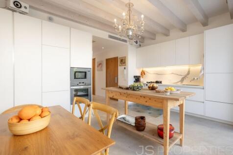 PASSIVHAUS, A SUSTAINABLE AND HEALTHY HOME IN POLLENSA