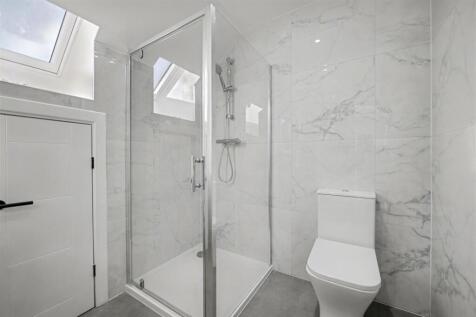 Shower Room.jpeg