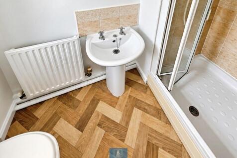 En Suite Shower Room